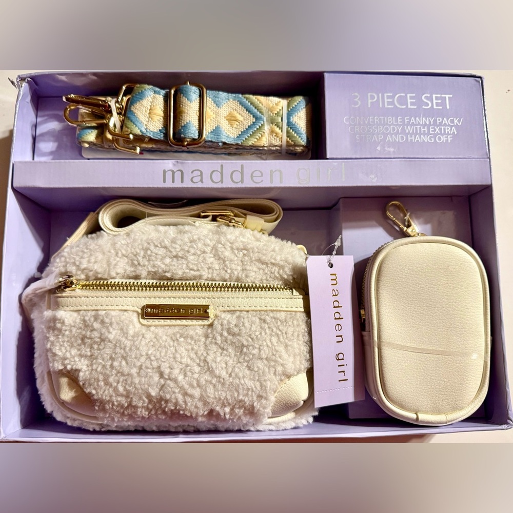 Madden Girl 3-Piece Camera Crossbody Bag Set Cream/Gold Chevron Yellow/blue